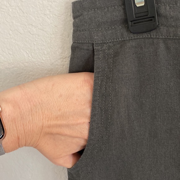 Grey part linen Calslon beluga shorts - Picture 4 of 9